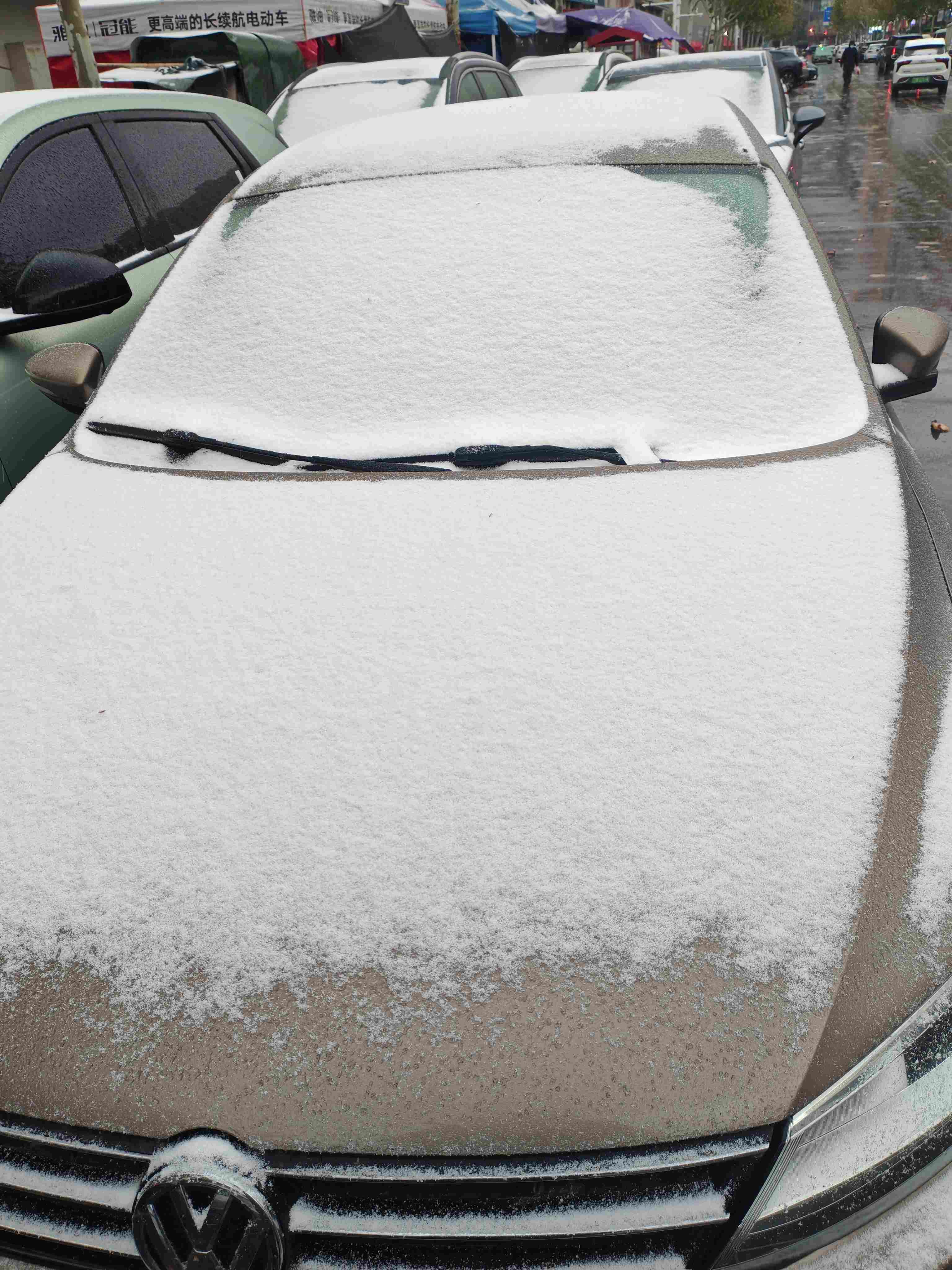 今冬的第一场雪